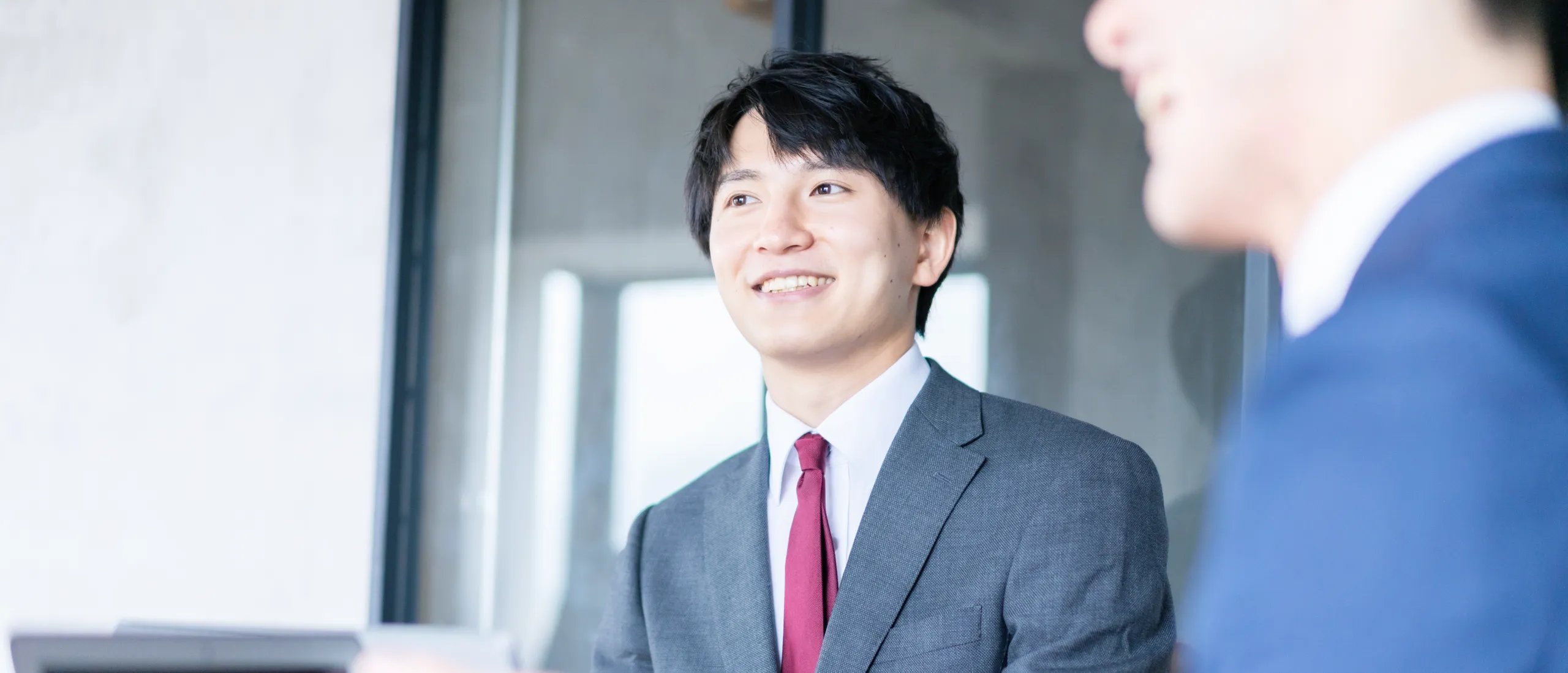 面談中の若手社員