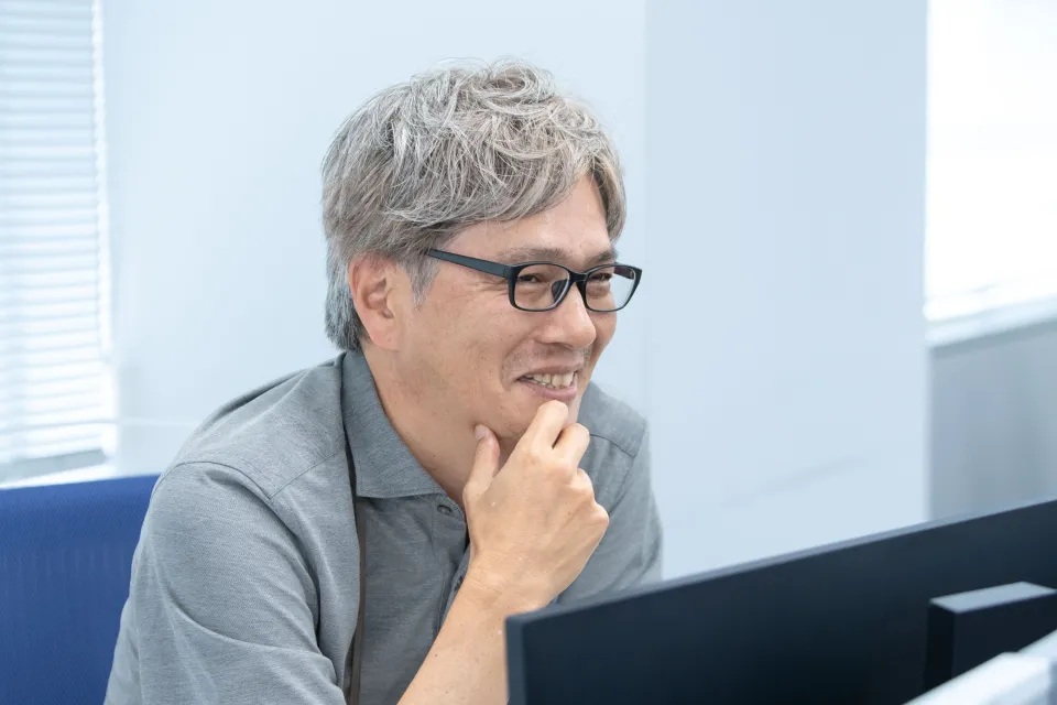 笑顔の社員
