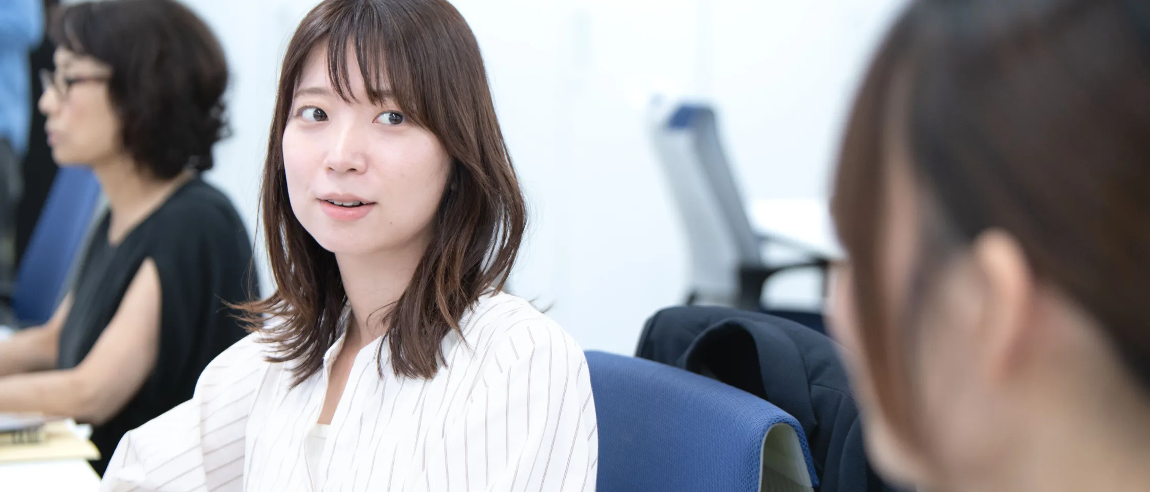 業務に取り組む社員4